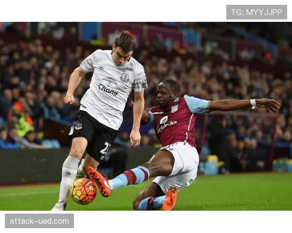 沃特金斯vs索兰克：数据、角色与体系适配的英超中锋差异分析