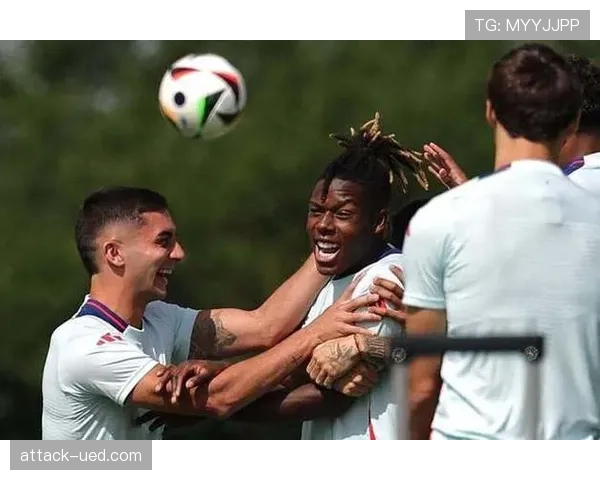 尼科·威廉斯与亚马尔：谁才是西班牙边路的未来核心？